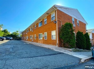 1460 68th St in North Bergen, NJ - Building Photo - Building Photo