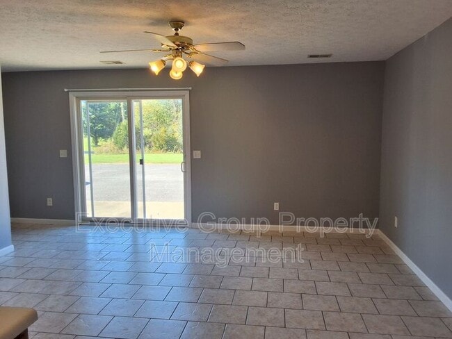145 Pointers Ct in Rineyville, KY - Building Photo - Building Photo