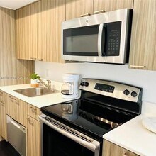 551 Michigan Ave in Miami Beach, FL - Building Photo - Building Photo