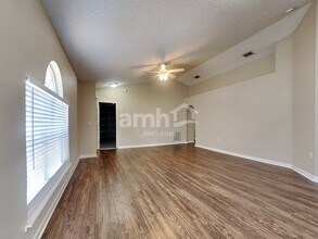 7287 Lawn Tennis Ln in Jacksonville, FL - Building Photo - Building Photo