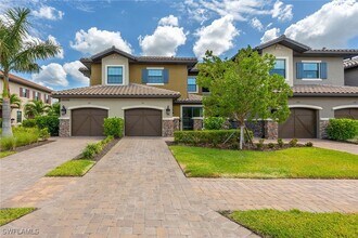 15252 Zeno Wy in Naples, FL - Building Photo - Building Photo