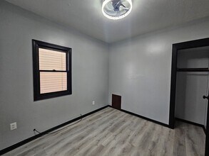 6100 Hough Ave in Cleveland, OH - Building Photo - Building Photo