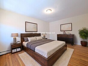 2018 Commonwealth Ave in Boston, MA - Building Photo - Building Photo