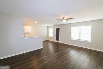 143 Callaway Cres in Statesboro, GA - Foto de edificio - Building Photo