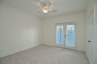 1342 Rutland St #209 in Houston, TX - Building Photo - Building Photo
