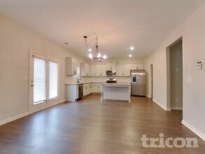 2962 Hawthorn Farm Blvd in Loganville, GA - Building Photo - Building Photo