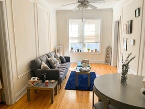 2210-22 Maple Ave. in Evanston, IL - Building Photo - Building Photo