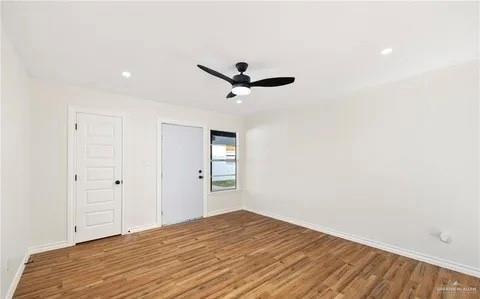 11 N 23rd St in McAllen, TX - Building Photo - Building Photo