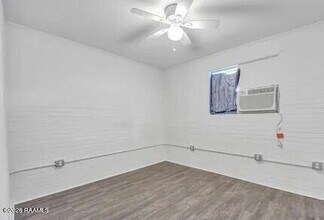 1130 Aster St in Baton Rouge, LA - Building Photo - Building Photo