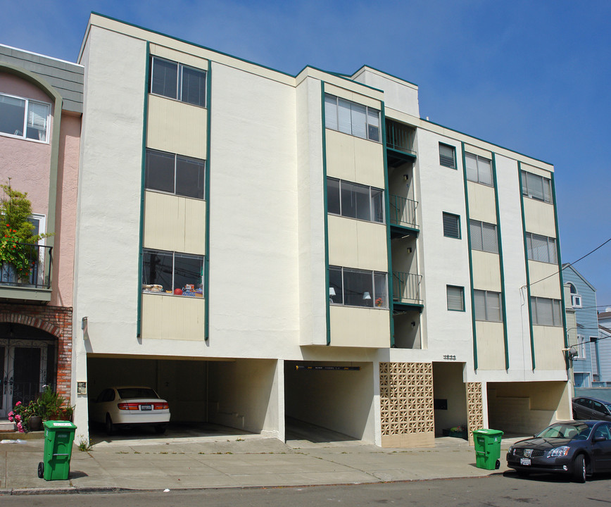 1855 10th Avenue in San Francisco, CA - Building Photo