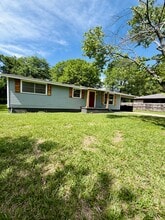 3610 Davis St in Texarkana, TX - Building Photo - Building Photo