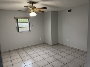 228 SW 36th Ave in Miami, FL - Building Photo - Building Photo