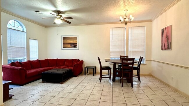 6918 Springcrest Ct in Sugar Land, TX - Building Photo - Building Photo