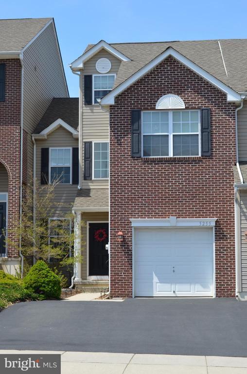 property at 5255 Spring Ridge Dr E