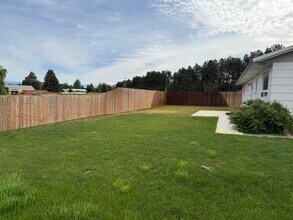 1561 Number 6 Rd in Ellensburg, WA - Building Photo - Building Photo