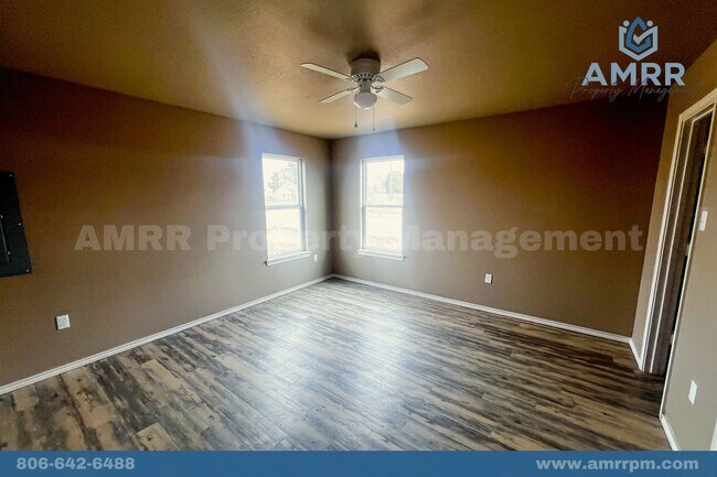 1323 E 14th St in Lubbock, TX - Building Photo - Building Photo