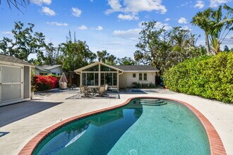 913 Tennessee Ln in Sarasota, FL - Building Photo - Building Photo
