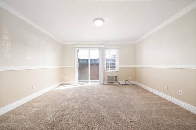 10264 Maya Linda Rd, Unit 44 in San Diego, CA - Building Photo - Building Photo