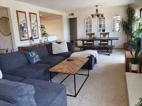 60 Margarita Terrace in Novato, CA - Building Photo - Building Photo