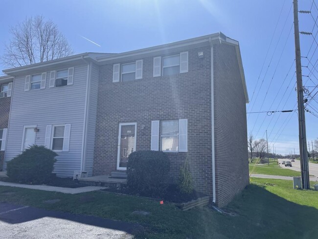 121 Scenic Pk Pl in Bristol, VA - Building Photo - Building Photo