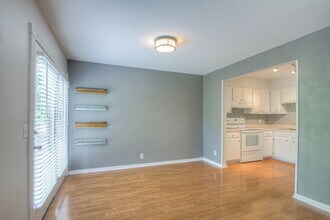 104 Doral Ct in Nashville, TN - Building Photo - Building Photo