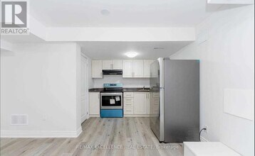 117 Richwood Cres in Brampton, ON - Building Photo - Building Photo