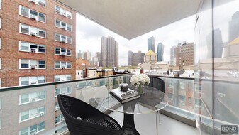 237 E 34th St in New York, NY - Building Photo