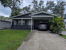 342 21st Ave S in St. Petersburg, FL - Building Photo