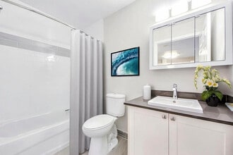 The Frontenac in Kingston, ON - Building Photo - Building Photo