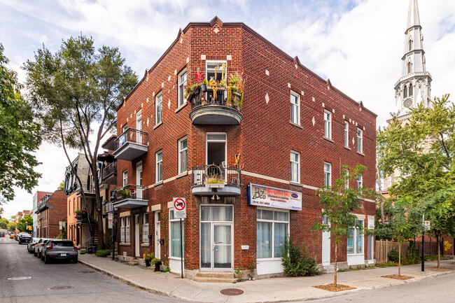 1251-1257 René Lévesque Boul E in Montréal, QC - Building Photo - Primary Photo