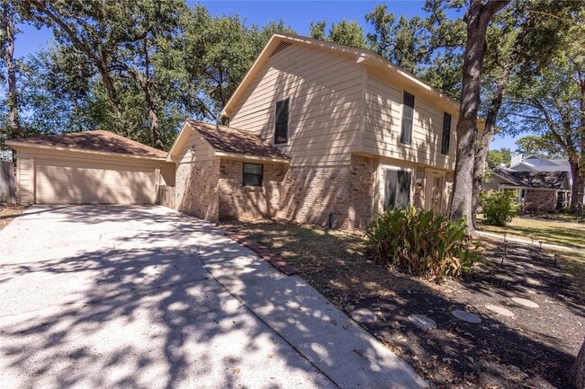 property at 27245 Kane Ln