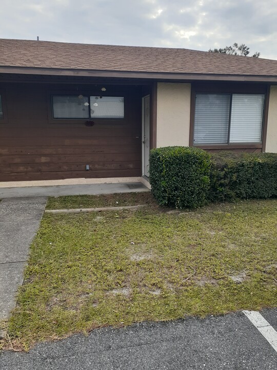 3817 NW Huntsboro St, Unit 3817 Huntsboro in Lake City, FL - Foto de edificio