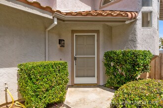 8418 Calderon Ct in San Diego, CA - Building Photo - Building Photo