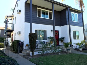 514 W Riggin St in Monterey Park, CA - Building Photo - Building Photo