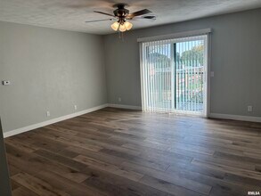 1646 W 42nd St in Davenport, IA - Building Photo - Building Photo