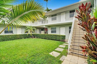 417 NE 17th Ave in Fort Lauderdale, FL - Building Photo - Building Photo