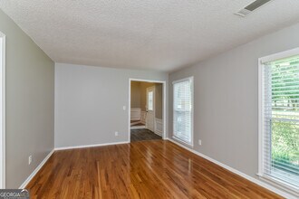 353 Cimarron Way in Lawrenceville, GA - Building Photo - Building Photo