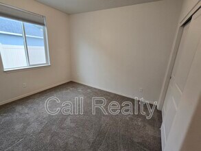 5609 N Calvin Rd in Spokane, WA - Building Photo - Building Photo