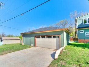 801 N Ash St in Guthrie, OK - Building Photo - Building Photo