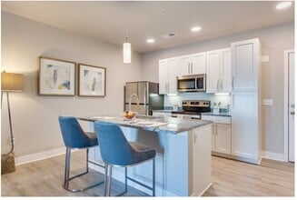 TerraNova in Terrebonne, QC - Building Photo - Interior Photo
