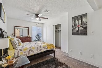 Sahara and Playa Palms in Gilbert, AZ - Foto de edificio - Building Photo