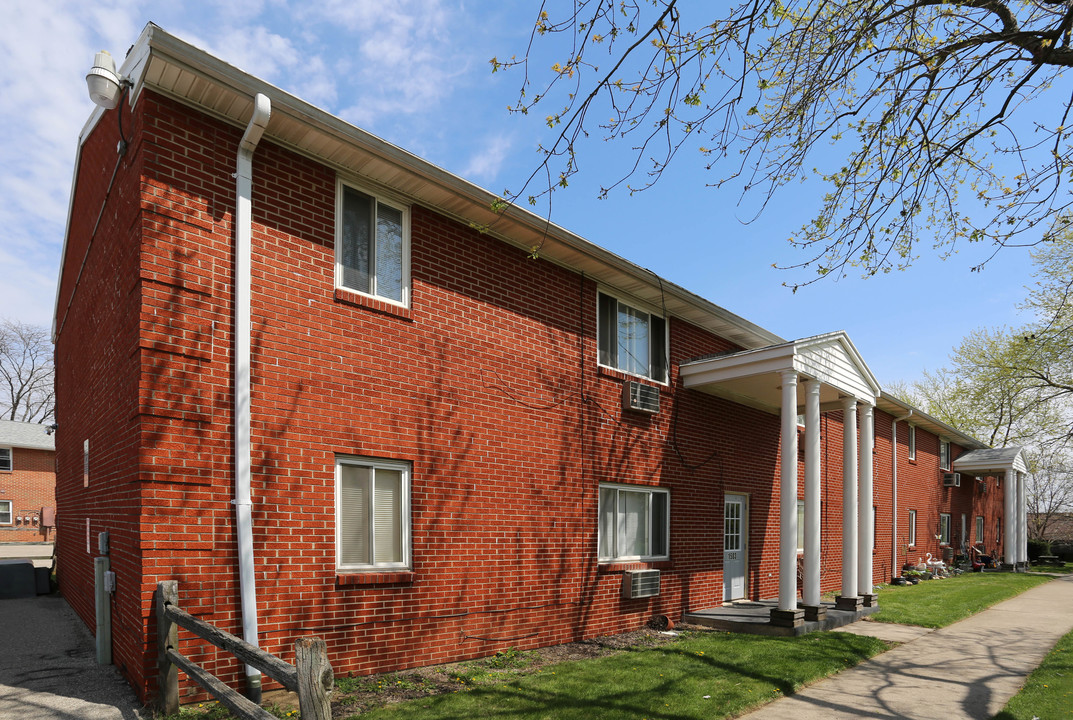 1501-1503 Rausch Ave in Beavercreek, OH - Foto de edificio