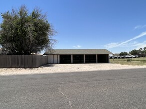 1315 County Road 201 in Andrews, TX - Building Photo - Building Photo