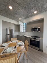 1740 NW 1st Ave, Unit B1 in Miami, FL - Building Photo - Building Photo