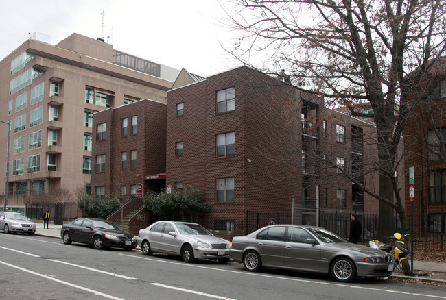 Geno Baroni in Washington, DC - Building Photo - Building Photo