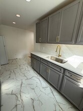 5 Park St, Unit 5 R side in Wanaque, NJ - Building Photo - Building Photo