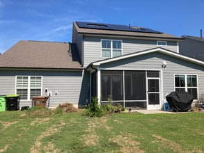 Room in House on Aintree Ave in Holly Springs, NC - Building Photo - Building Photo