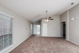 5832 Melanie Dr in Fort Worth, TX - Building Photo - Building Photo