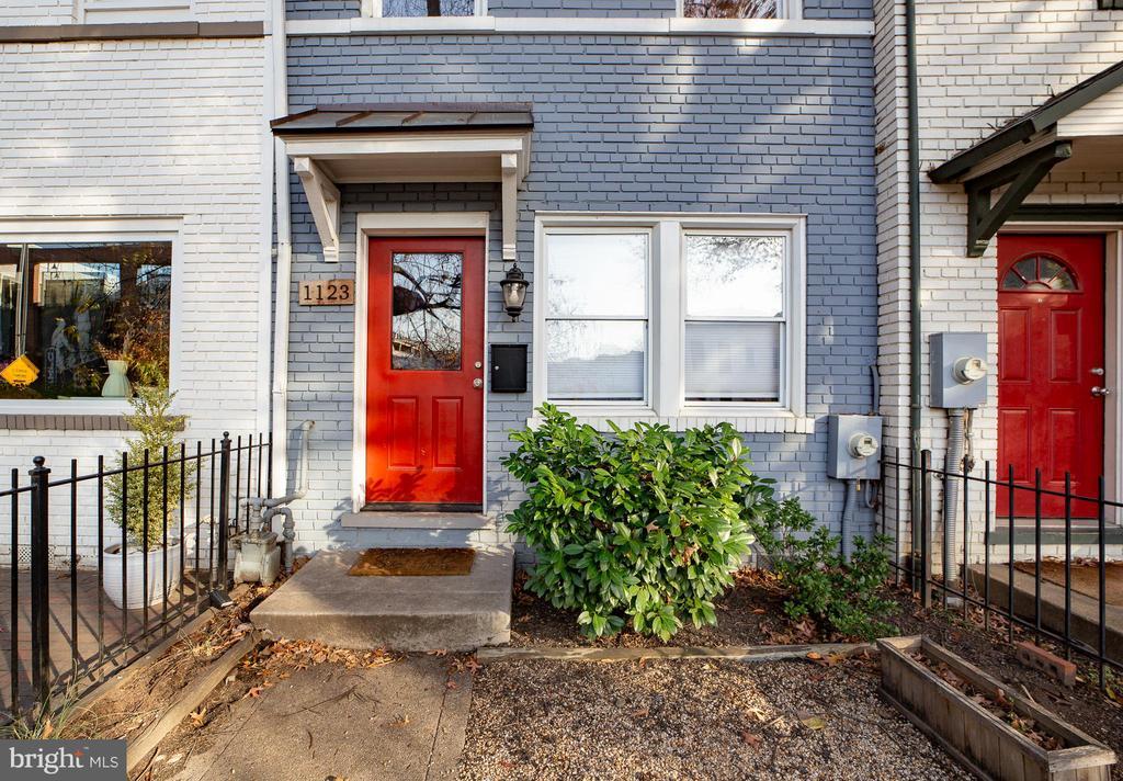 1123 3rd St NE in Washington, DC - Building Photo
