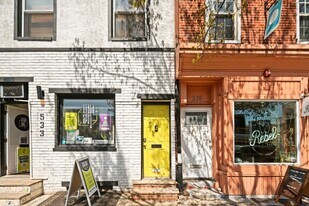 533 E Girard Ave, Unit 2 in Philadelphia, PA - Building Photo